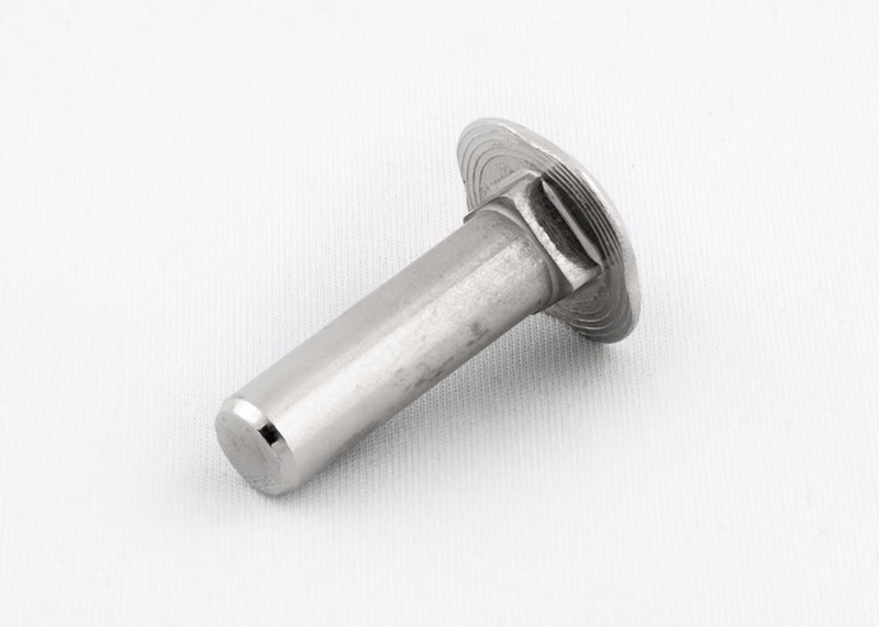 Square extrusions and complex shaped components manufactured with precision