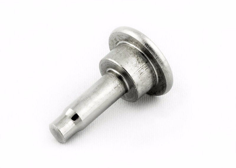 Superior shoulder rivet manufacturing with fingerless transfer technology